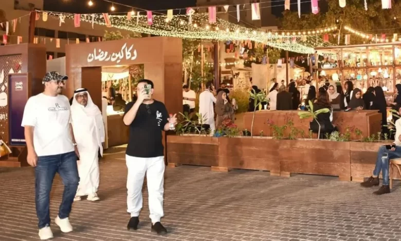 أسواق-جدة-الرمضانية.-وجهة-للتسوق-والترفيه-تمزج-بين-الروحانية-والتراث