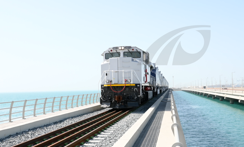 قطارات-الاتحاد-ركيزة-موثوقة-لحركة-التجارة-في-دولة-الإمارات