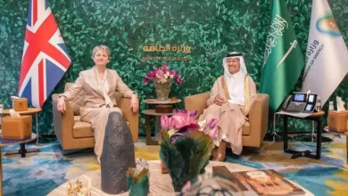 وزير-الطاقة-يبحث-فرص-التعاون-في-قطاع-الطاقة-مع-وزيرة-الخارجية-والتنمية-البريطانية