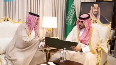 نائب-أمير-نجران-يطَّلعُ-على-تقرير-الخطة-الرقابية-لفرع-وزارة-التجارة-بالمنطقة