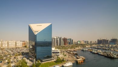 غرف-دبي-تبحث-مع-100-من-مسؤولي-الشركات-المحلية-والدولية-تعزيز-حركة-السلع-والشحن