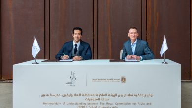 الهيئة-الملكية-لمحافظة-العلا-توقّع-مذكرة-تفاهم-مع-ليكول،-مدرسة-فنون-صياغة-المجوهرات-لتعزيز-التبادل-الثقافي-الدولي