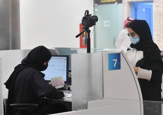 ارتفاع-مشاركة-المرأة-في-سوق-العمل-إلى-35%-مع-استهداف-بلوغ-40%-بحلول 2030