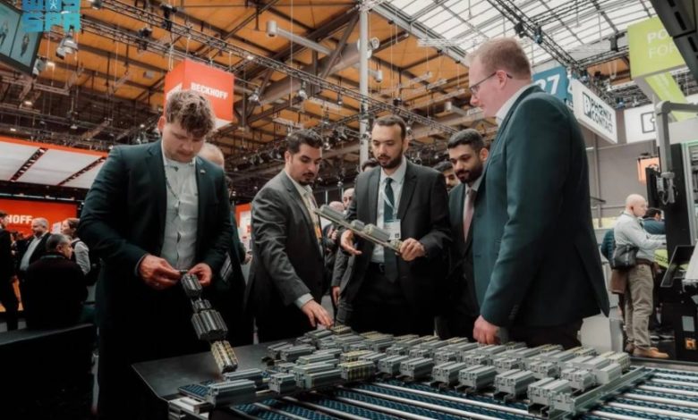 منظومة-الصناعة-تختتم-مشاركتها-في-معرض-هانوفر-ميسي-2026-بألمانيا