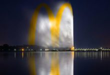 ماكدونالدز-تُطلق-تقرير-الأثر-الاقتصادي-والاجتماعي-لحجم-وأثر-عملياتها-في-المملكة-بالتعاون-مع-oxford-economics