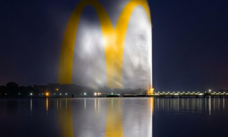 ماكدونالدز-تُطلق-تقرير-الأثر-الاقتصادي-والاجتماعي-لحجم-وأثر-عملياتها-في-المملكة-بالتعاون-مع-oxford-economics