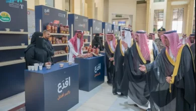 أمير-القصيم-يُدشِّن-معرض-اقدع-بالتمر-أفضل-ويطّلع-على-مبادرات-تطوير-قطاع-النخيل-والتمور