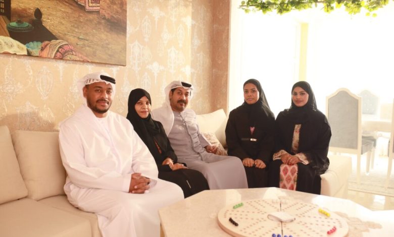 هيئة-الإعلام-الإبداعي-تبرز-دور-الأسرة-في-المسارات-الإبداعية-ضمن-مبادرة-“صورة-عائلية